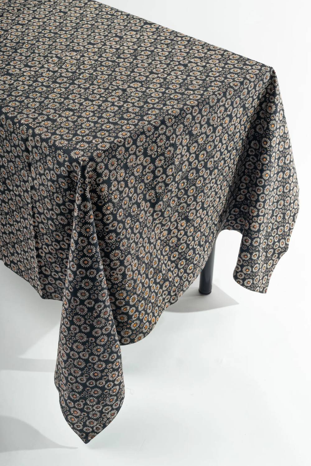 Les Ottomans Handprinted cotton tablecloth IKB49