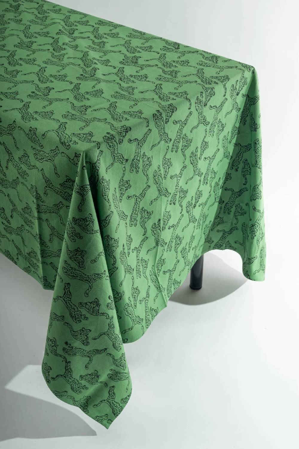 Les Ottomans Handprinted cotton tablecloth IKB70