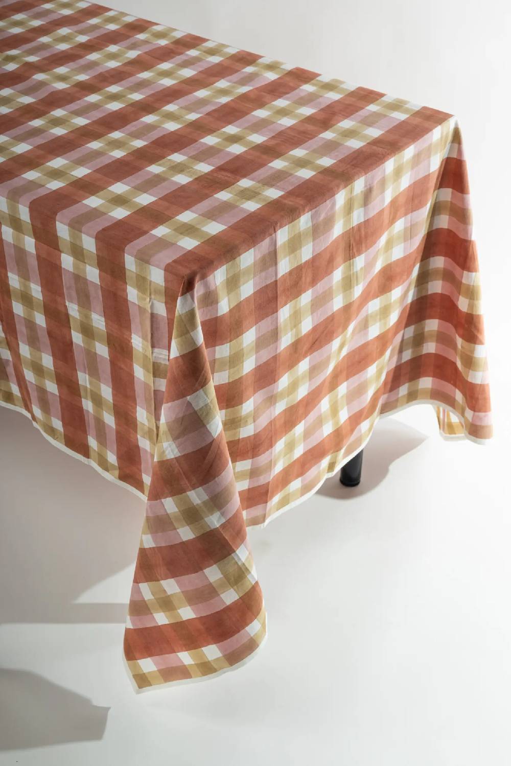 Les Ottomans Handprinted cotton tablecloth IKB74