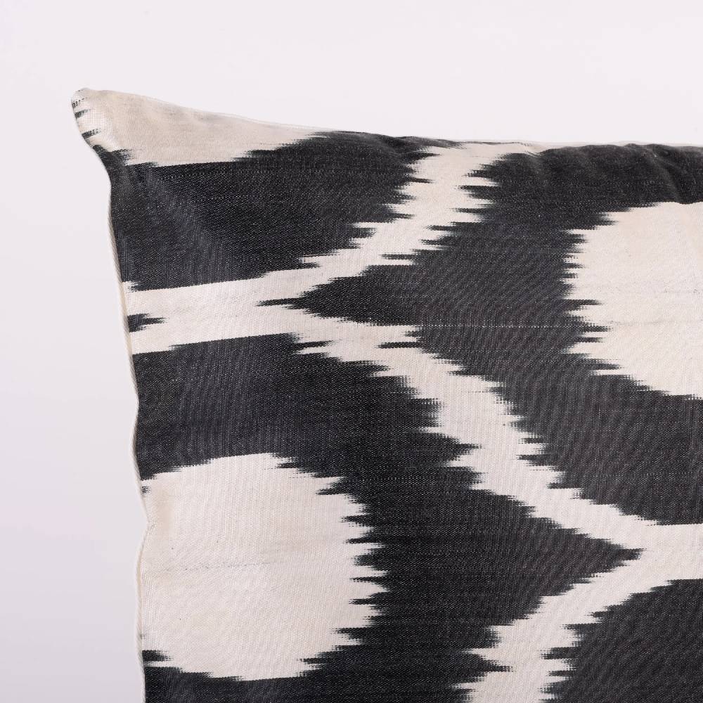 Les Ottomans Ikat Silk Cushion S239