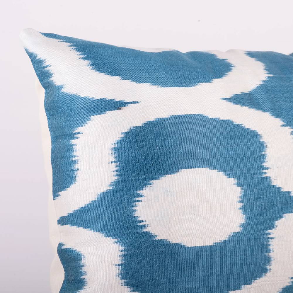 Les Ottomans Ikat Silk Cushion S341