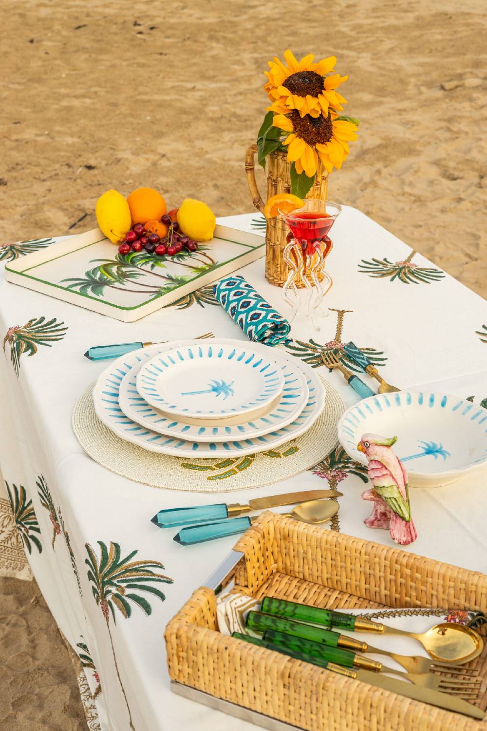 Les Ottomans Palm Handpainted Ceramic Dinner Plate