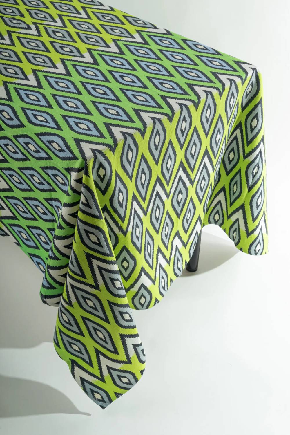 Les Ottomans Printed cotton tablecloth IPT19