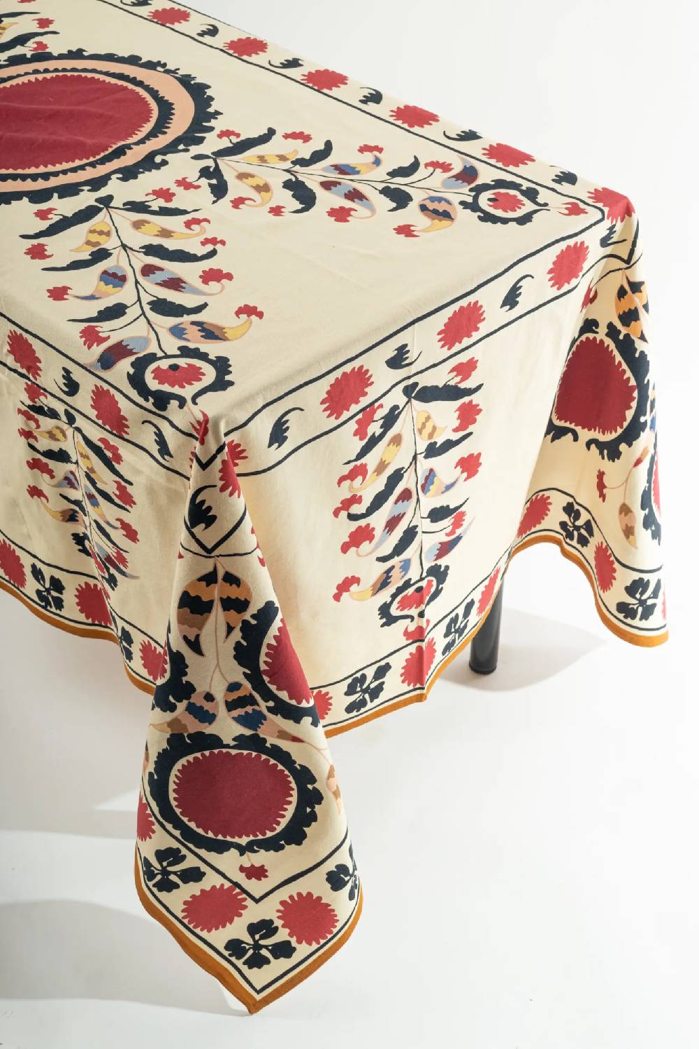 Les Ottomans Printed cotton tablecloth SPT06