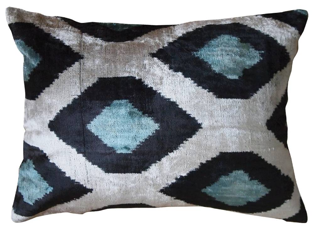 Les Ottomans Silk velvet cushion V116