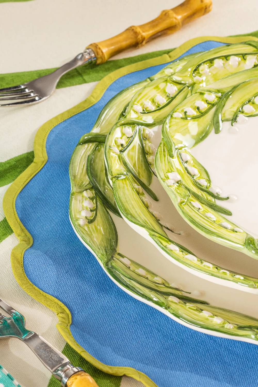 Les Ottomans Lilly Of The Valley Handpainted Ceramic Dinner Plate