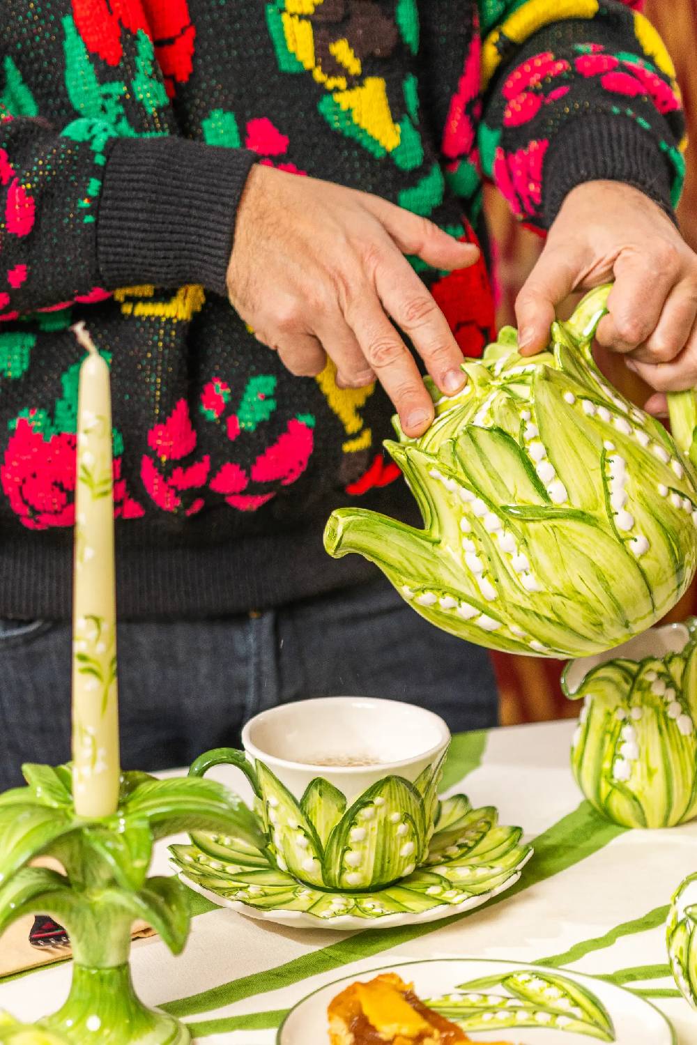 Les Ottomans Lilly Of The Valley Handpainted Ceramic Tea Pot