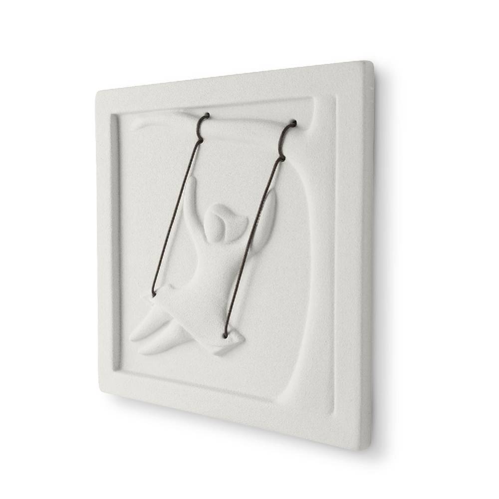 Lineasette Bimba In Altalena