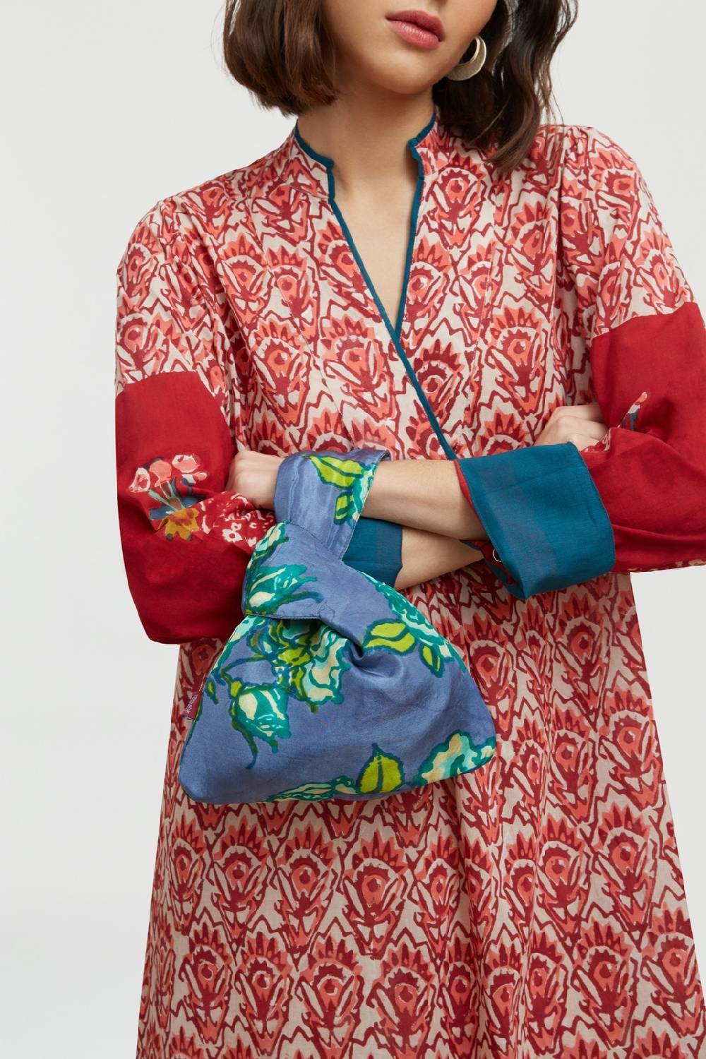 Lisa Corti borsa knot reversibile butterfly wing glicine