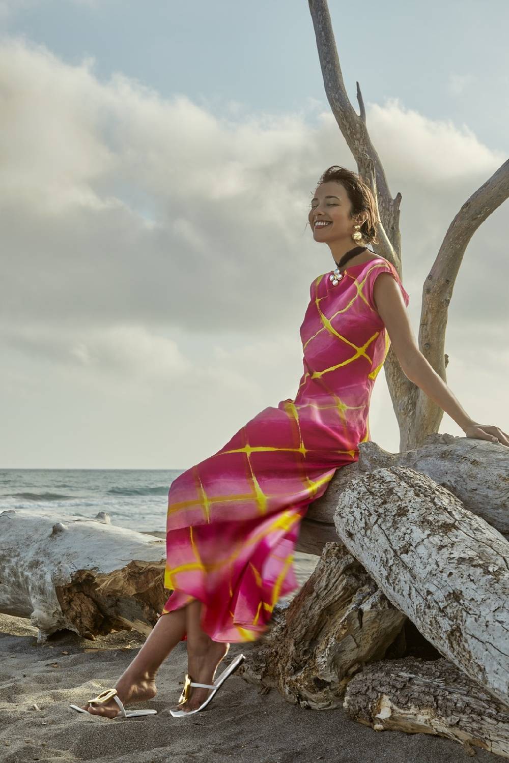 Lisa Corti Collana Con Croce Di Perle Naturale Rebecca De Ravenel X Lisa Corti