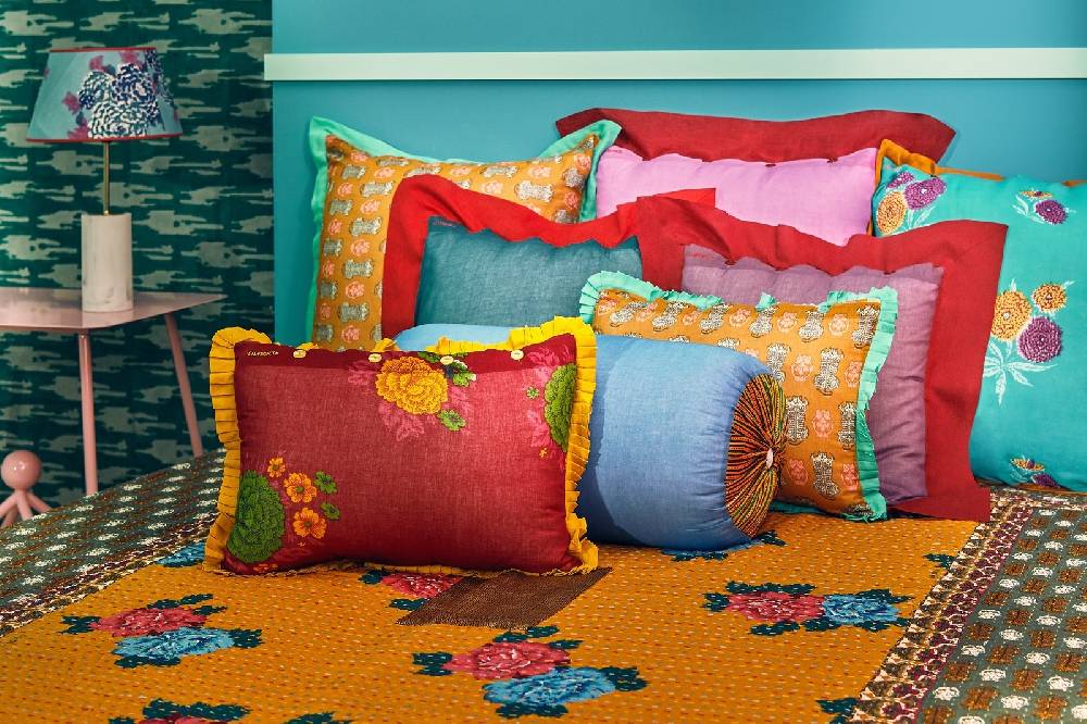 Lisa Corti Federa Organza 35x50cm Tiger Motive Mustard