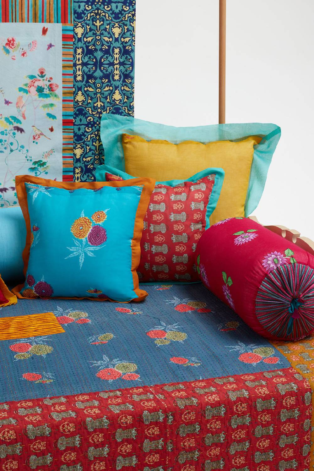 Lisa Corti Federa Organza 45x45cm Tiger Motive Maroon