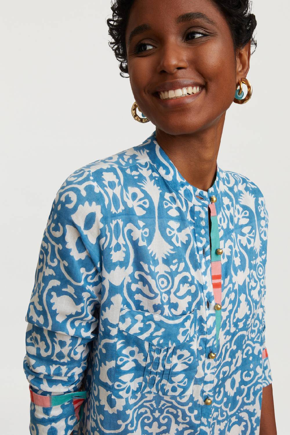 Lisa Corti Kurta Lunga Aperta Damask Design White Blue