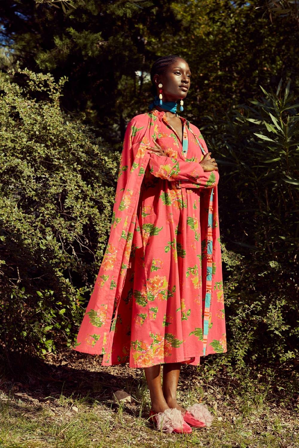 Lisa Corti Kurta Lunga Aperta Azhar Flower Fuxia