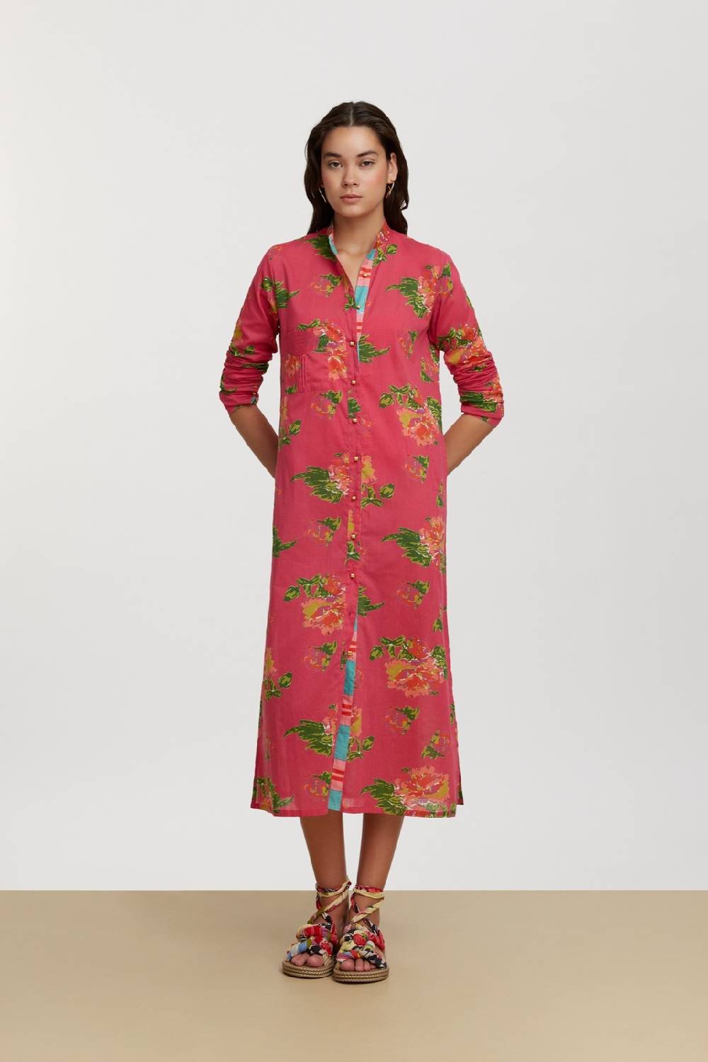 Lisa Corti kurta lunga aperta azhar flower fuxia