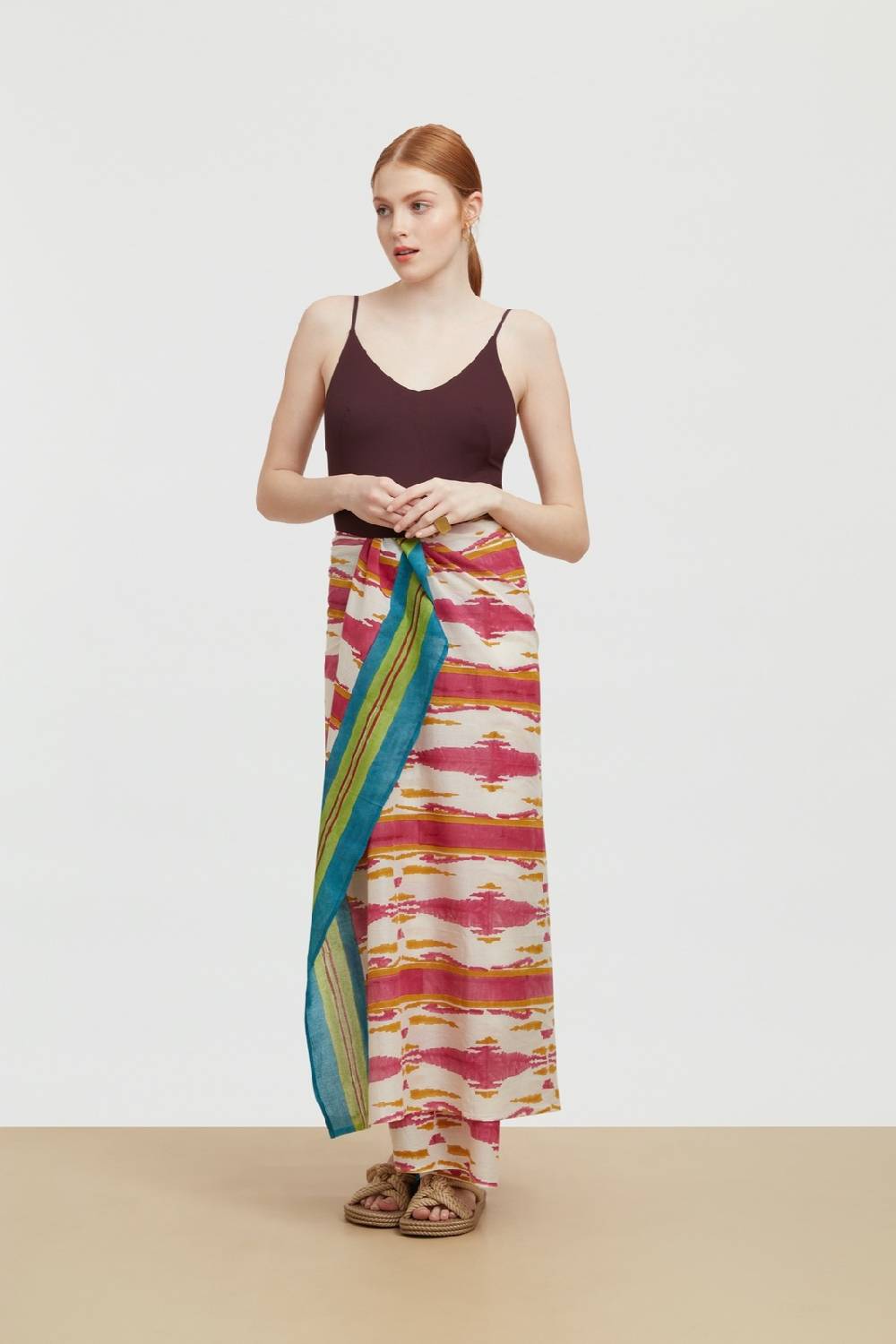 Lisa Corti pareo arabesque flame aubergine gold