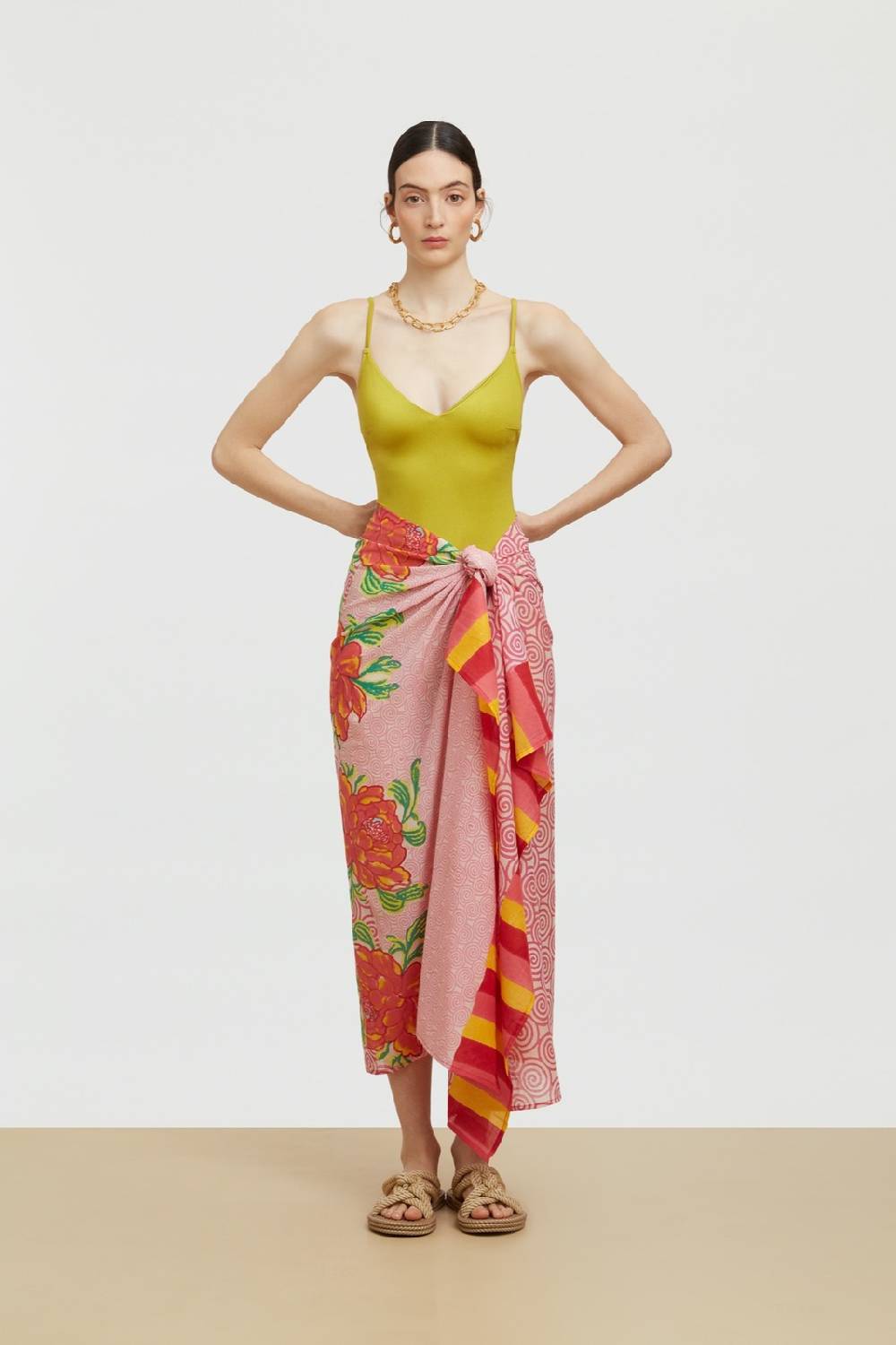 Lisa Corti pareo camelia magenta pink