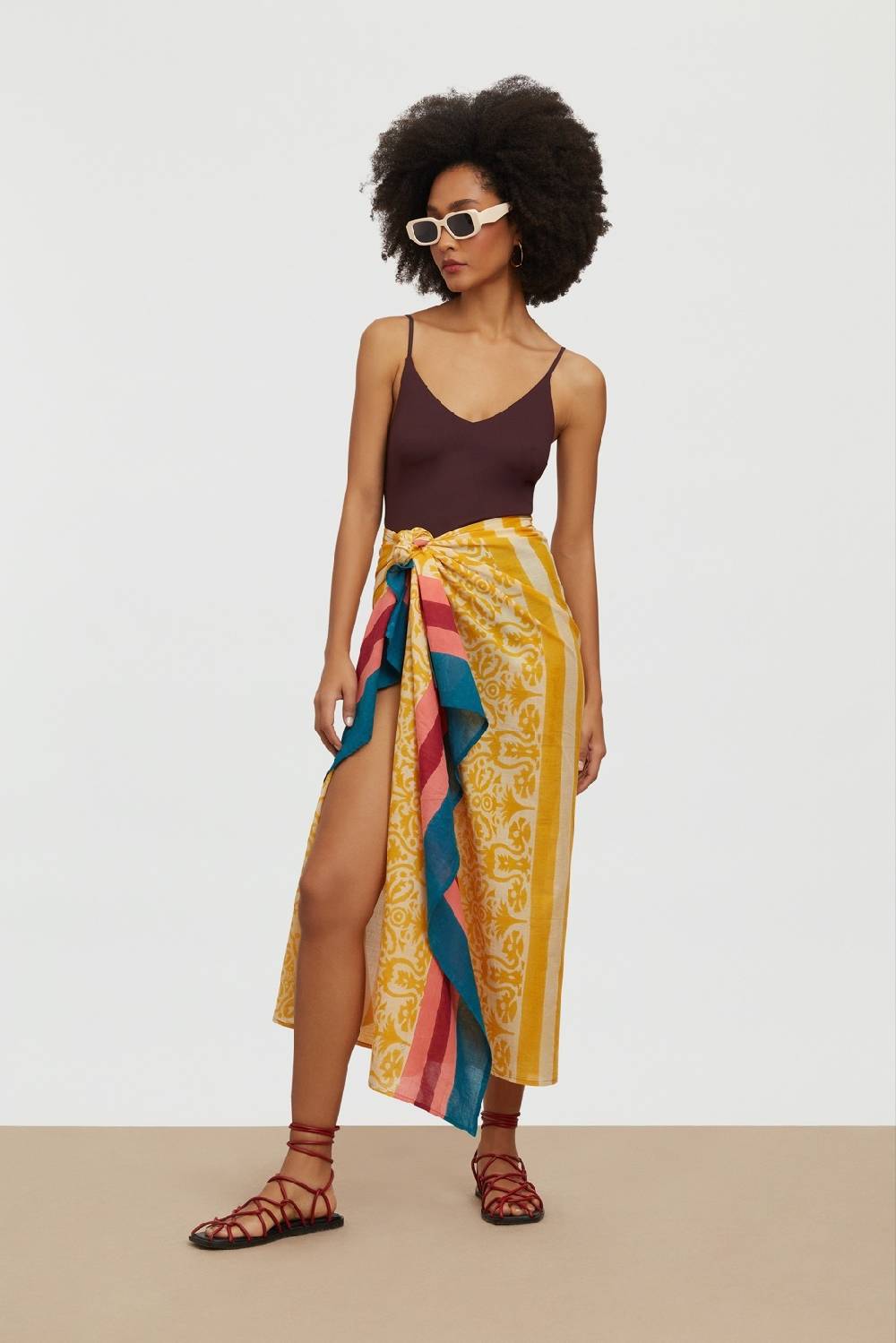 Lisa Corti pareo damask design gold