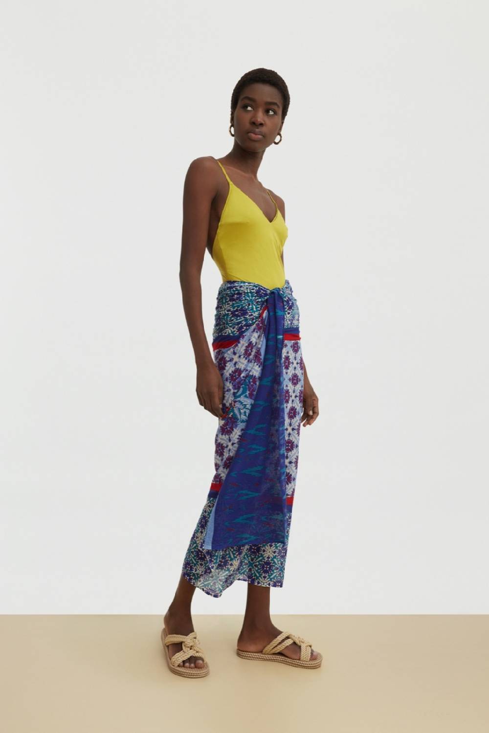 Lisa Corti pareo naga garden blue