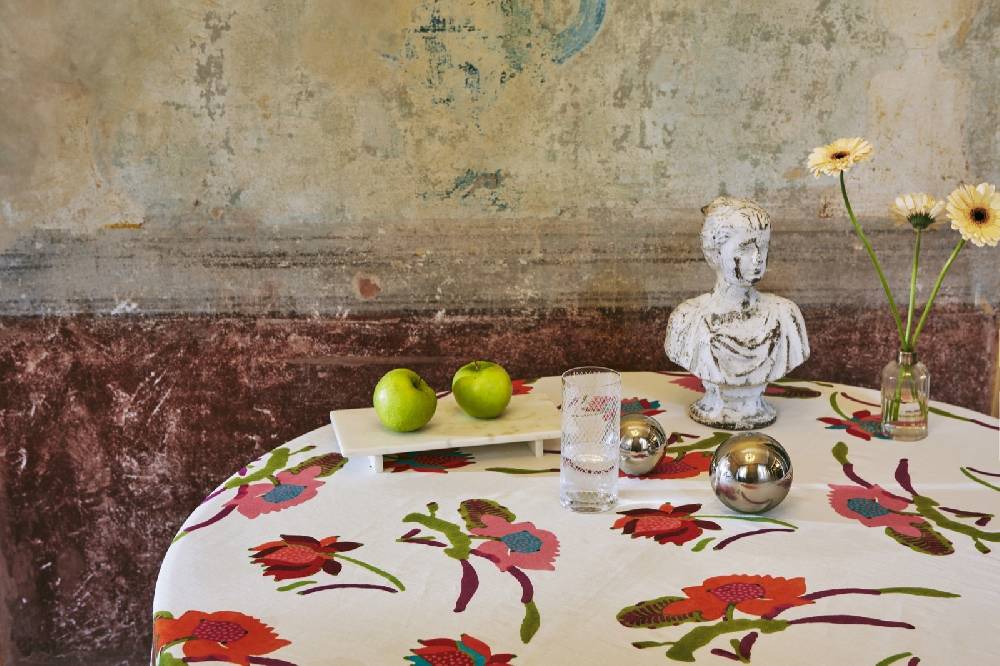 Lisa Corti Telo Lino 180x350cm Japanese White Red