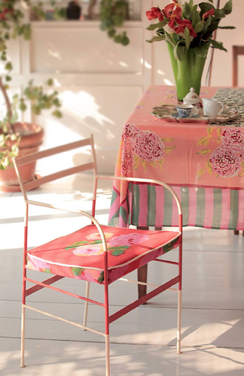 Lisa Corti Tessuto Nizam Flower Red