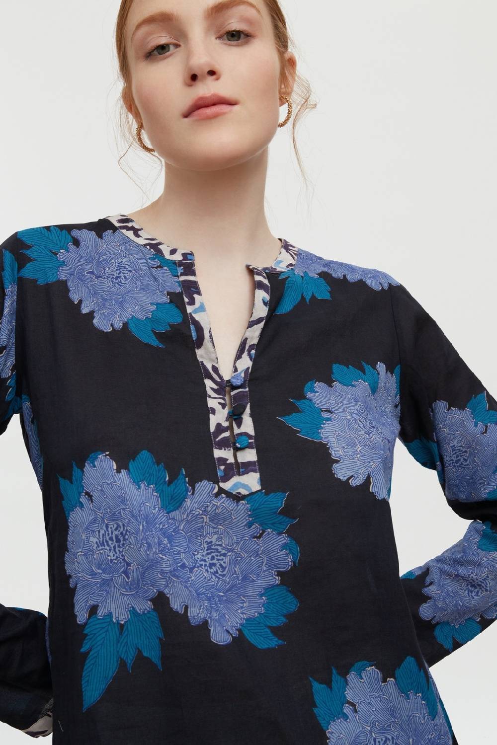 Lisa Corti Top Alise Abhanery Peony Payne