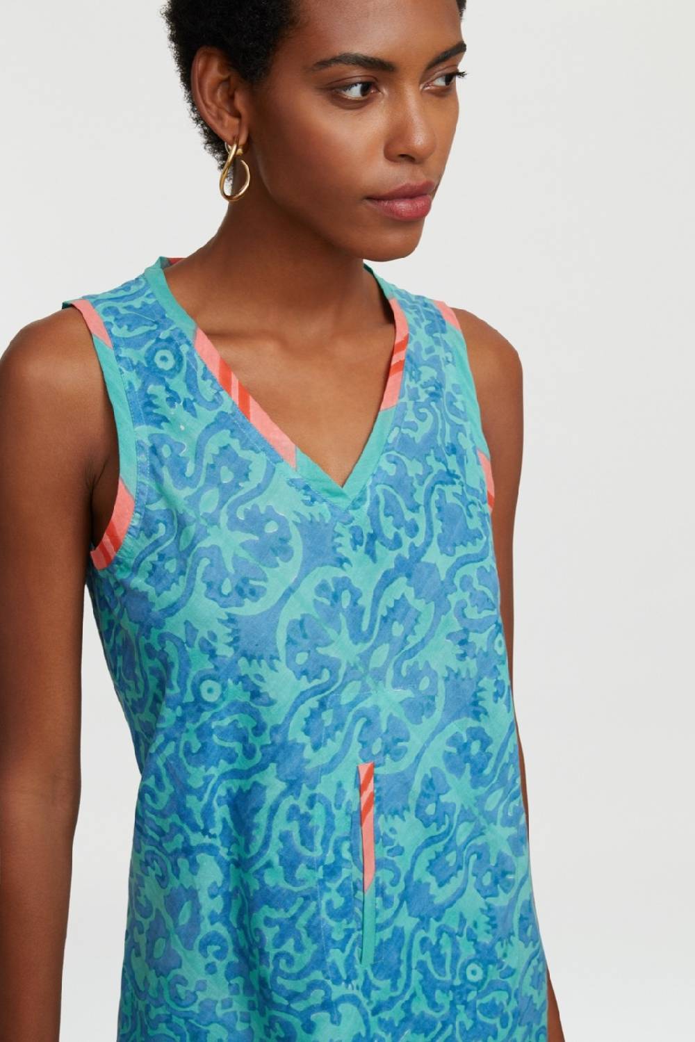 Lisa Corti Top Banyan Damask Design Blue
