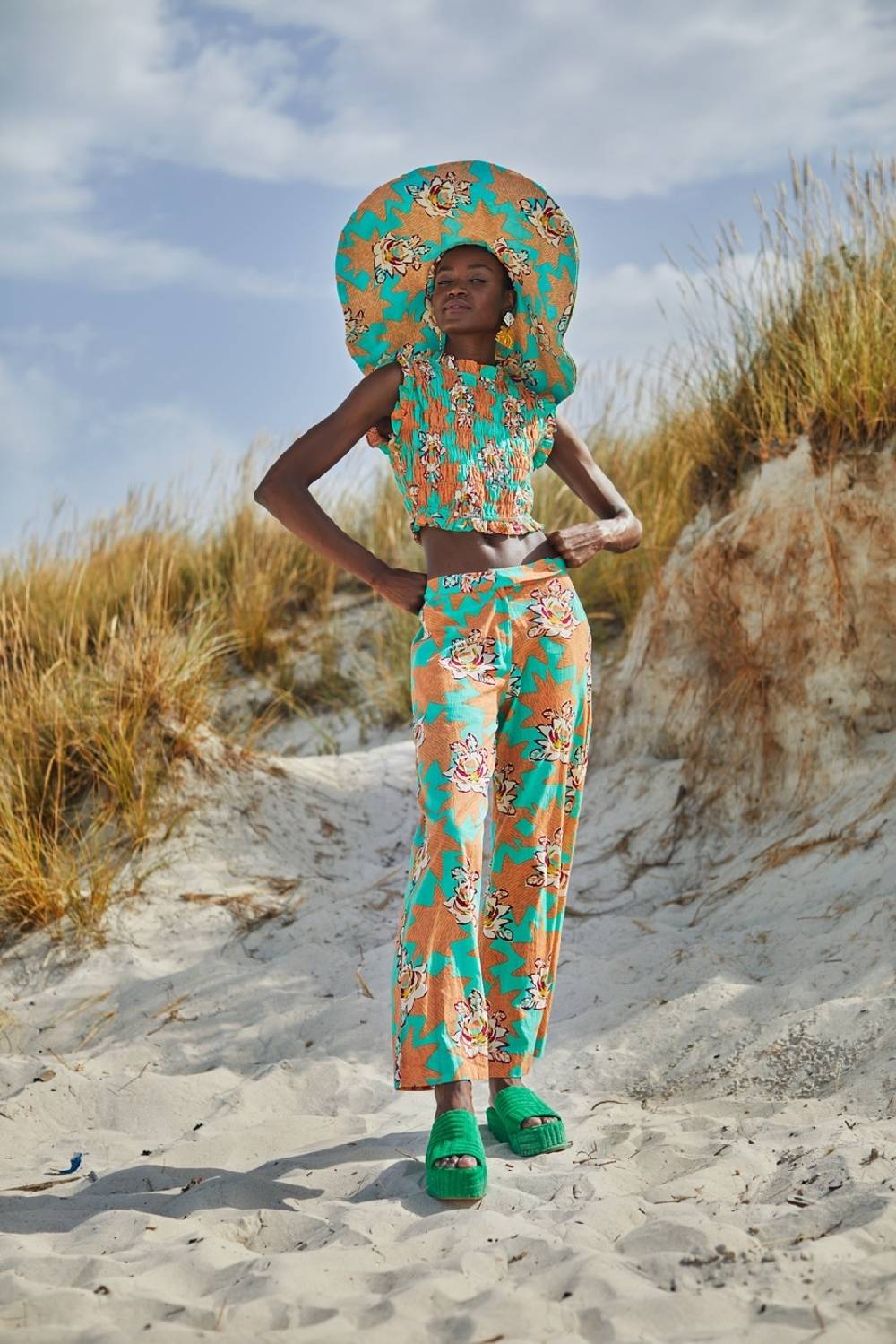 Lisa Corti Top Pineapple Star Flower Aqua