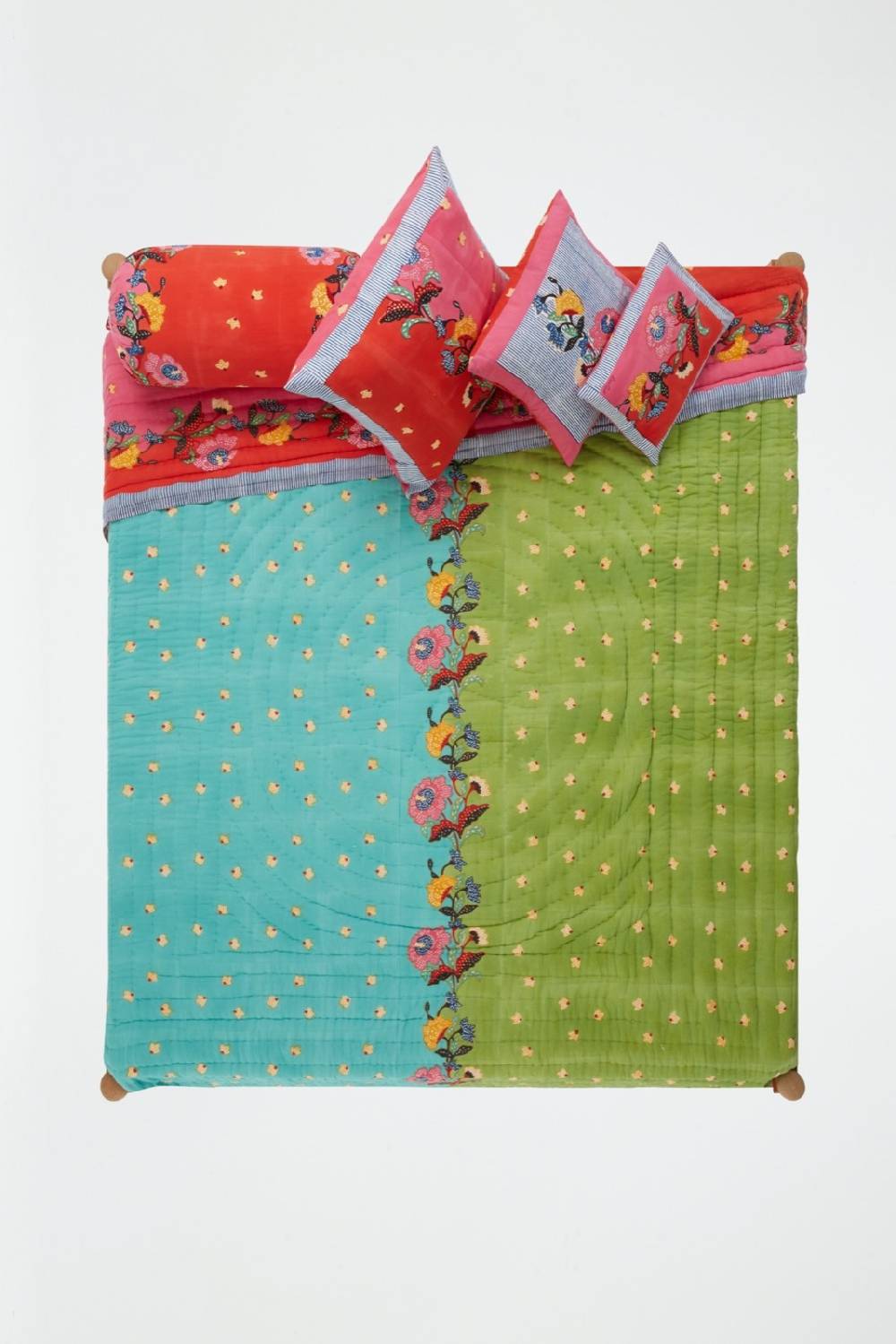 Lisa Corti Trapunta Reversibile 250x270cm Indonesian Red Rose