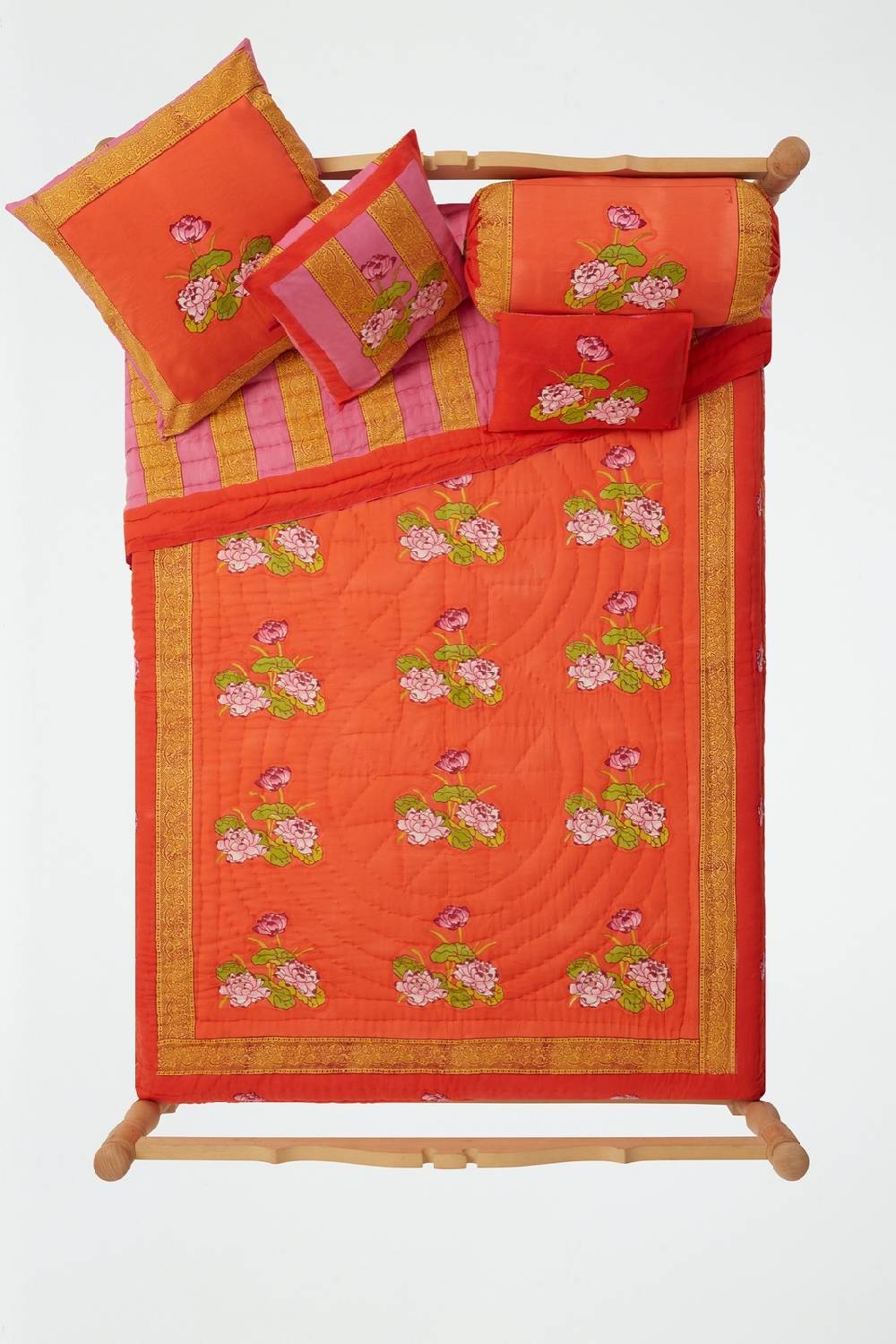 Lisa Corti Trapunta Reversibile 250x270cm Tea Flower Red Orange