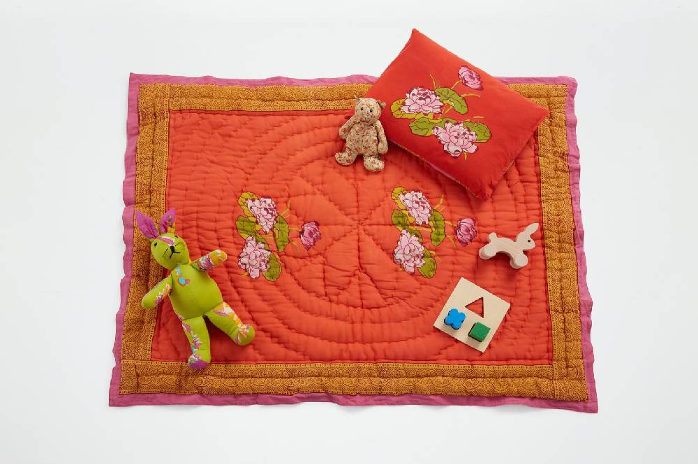 Lisa Corti Trapunta Reversibile 70x110cm Tea Flower Red Orange