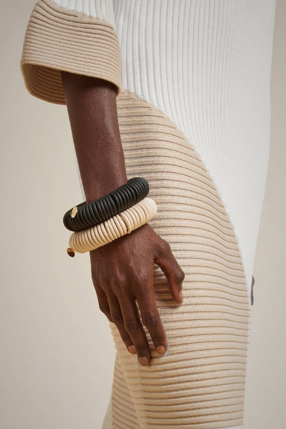 Liviana Conti BRACCIALE A CERCHIO S4AA4SJ35W43-1.NR