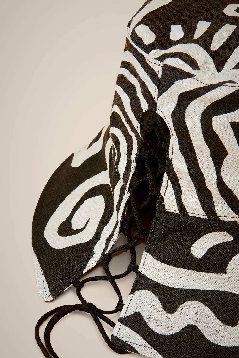 Liviana Conti BUCKET TELA DI LINO S4AA4SF61GRF-2.NR