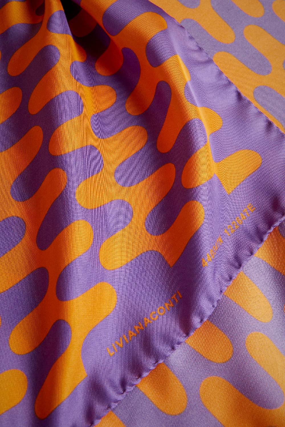 Liviana Conti FOULARD STAMPA ONDE S4AA4SF11ONDE3.NR