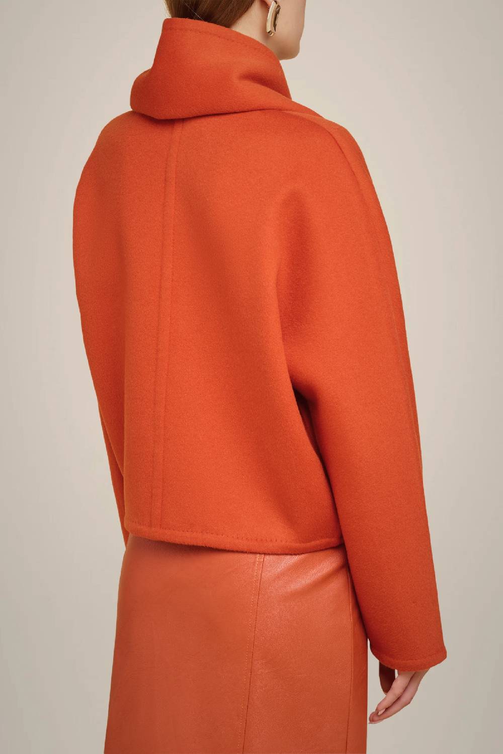 Liviana Conti GIACCA CORTA IN 100% LANA W4FF4WW59U12-0.38