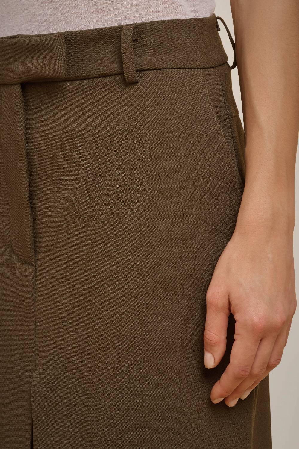 Liviana Conti GONNA CON SPACCO IN PUNTO MILANO W4FF4WM67T03-1.38