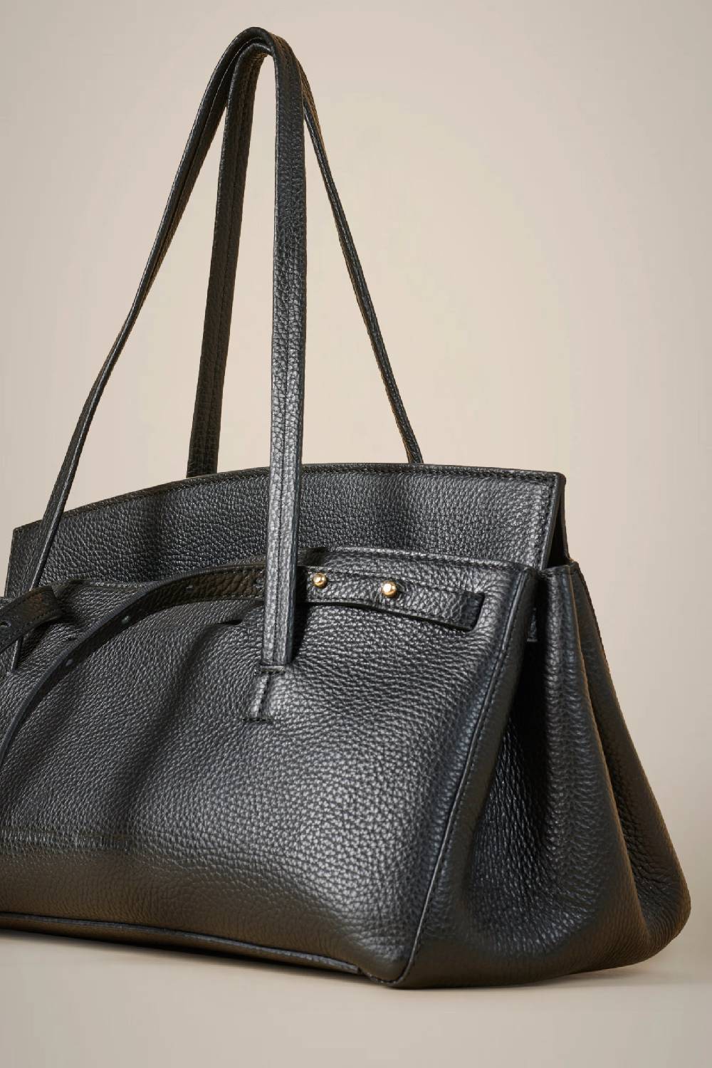 Liviana Conti HAND BAG CON PATTINA W4AA4WA05Y69-0.NR