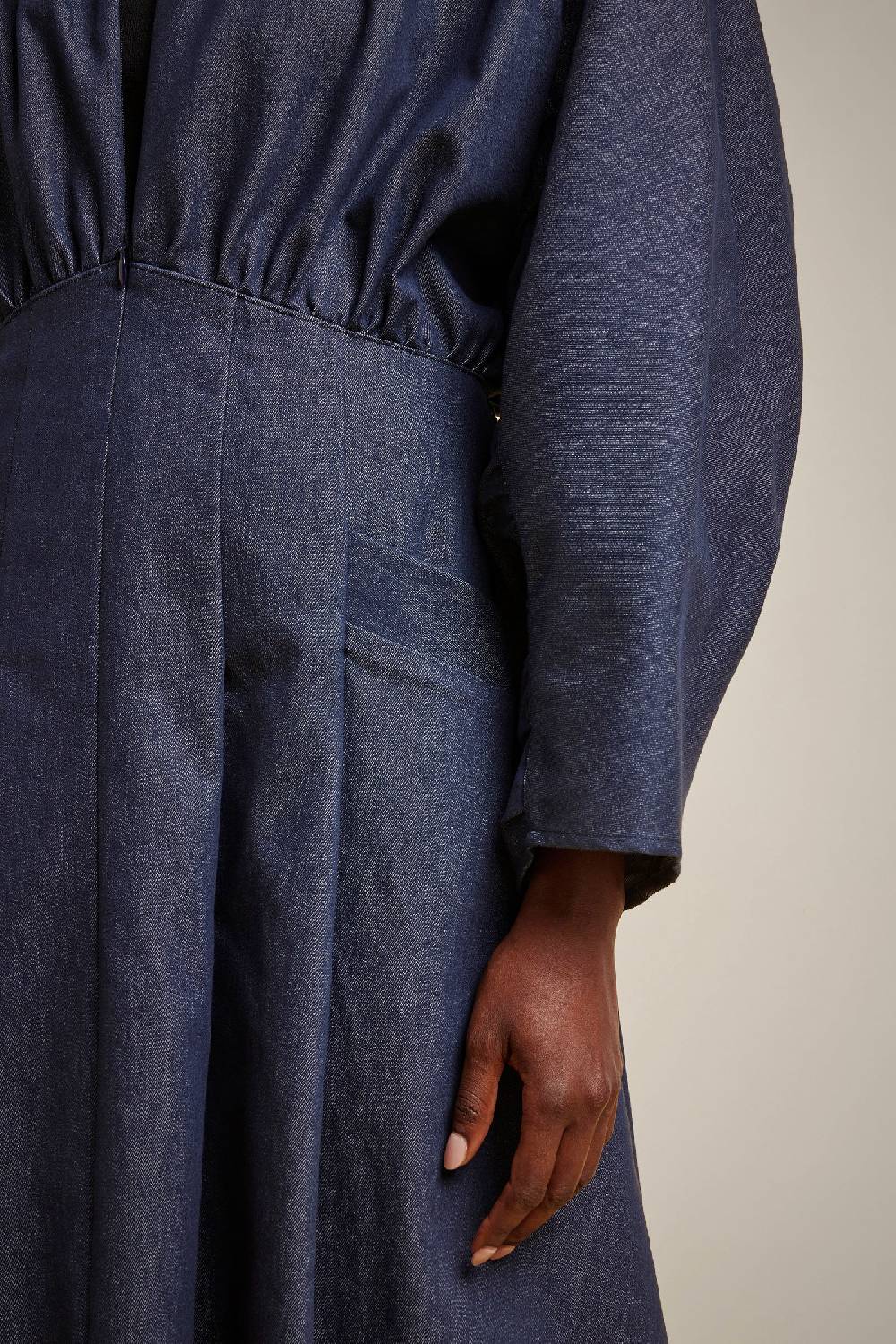 Liviana Conti ABITO CON ARRICCI S4FF4SL73N08-0.38