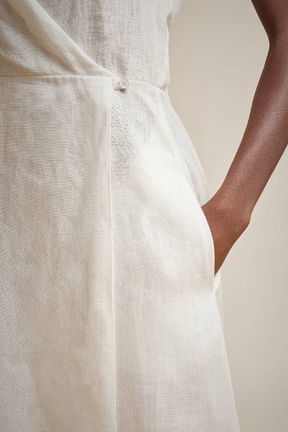 Liviana Conti ABITO SCHIENA NUDA S4LL4SL23A01-0.38