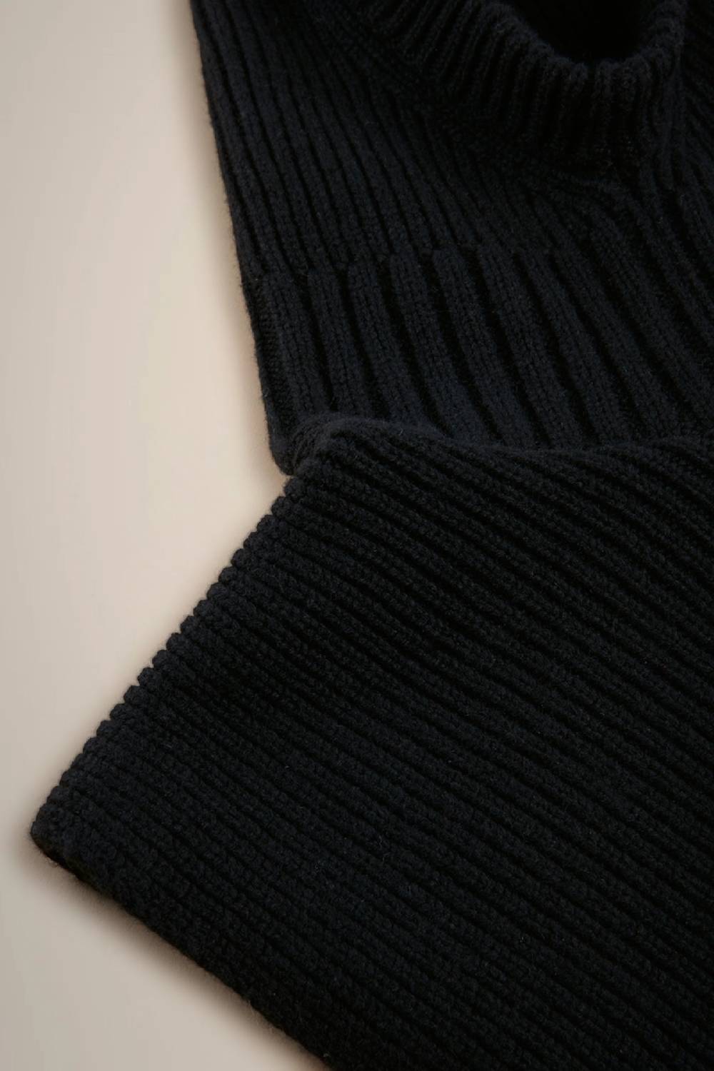 Liviana Conti BALACLAVA A COSTE W4FF4WC82Y69-0.NR