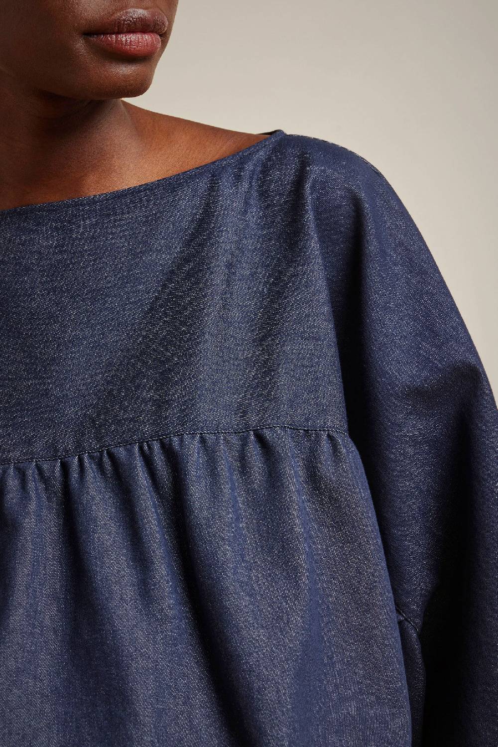 Liviana Conti BLUSA CON ARRICCI S4FF4SL60N08-0.38