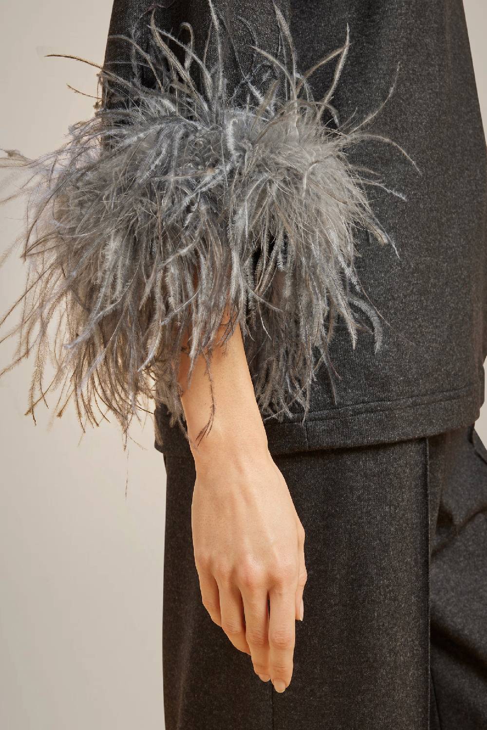 Liviana Conti BLUSA CON PIUME W4LL4WN05Y49-0.38