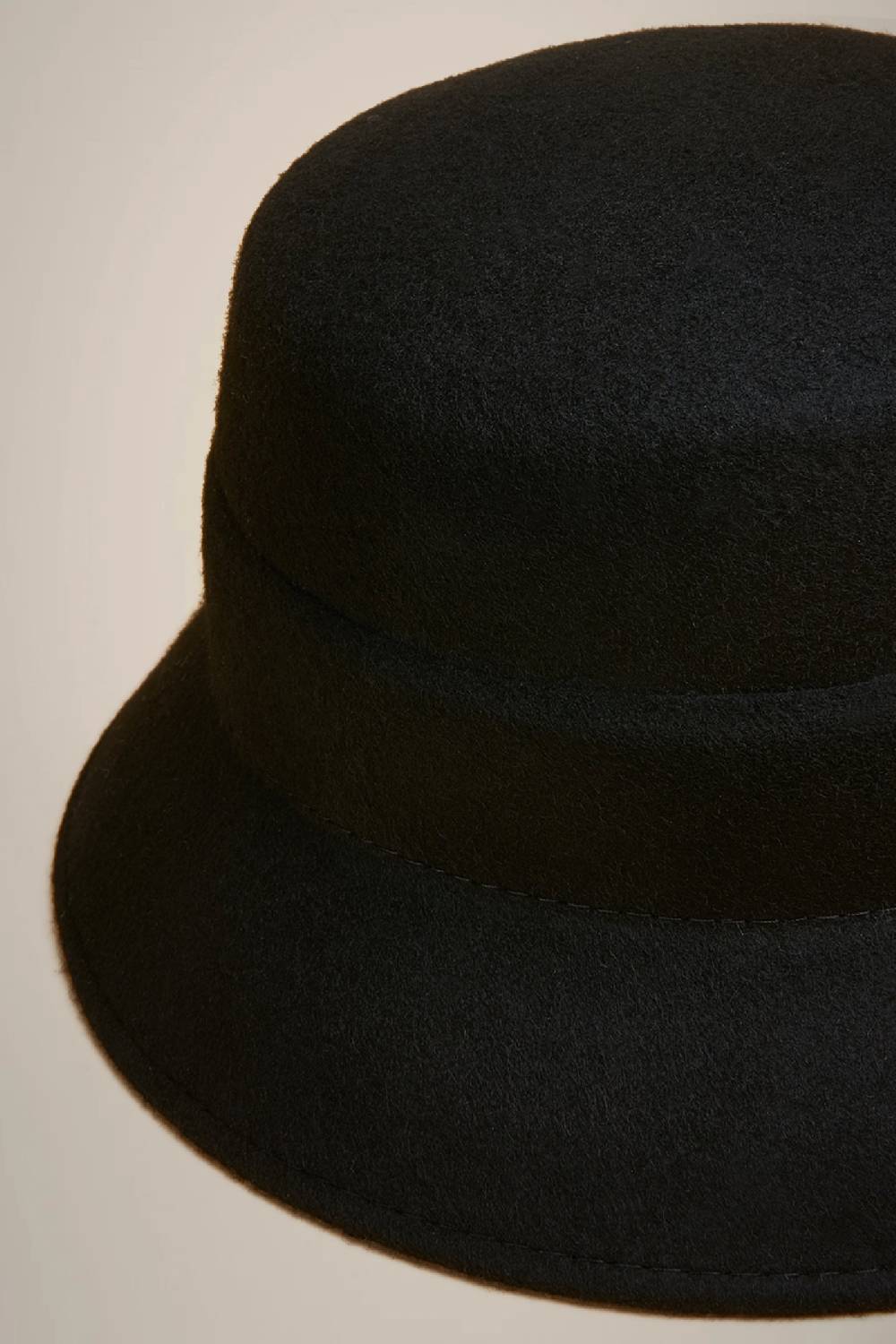 Liviana Conti BUCKET W4AA4WF04Y69-0.57