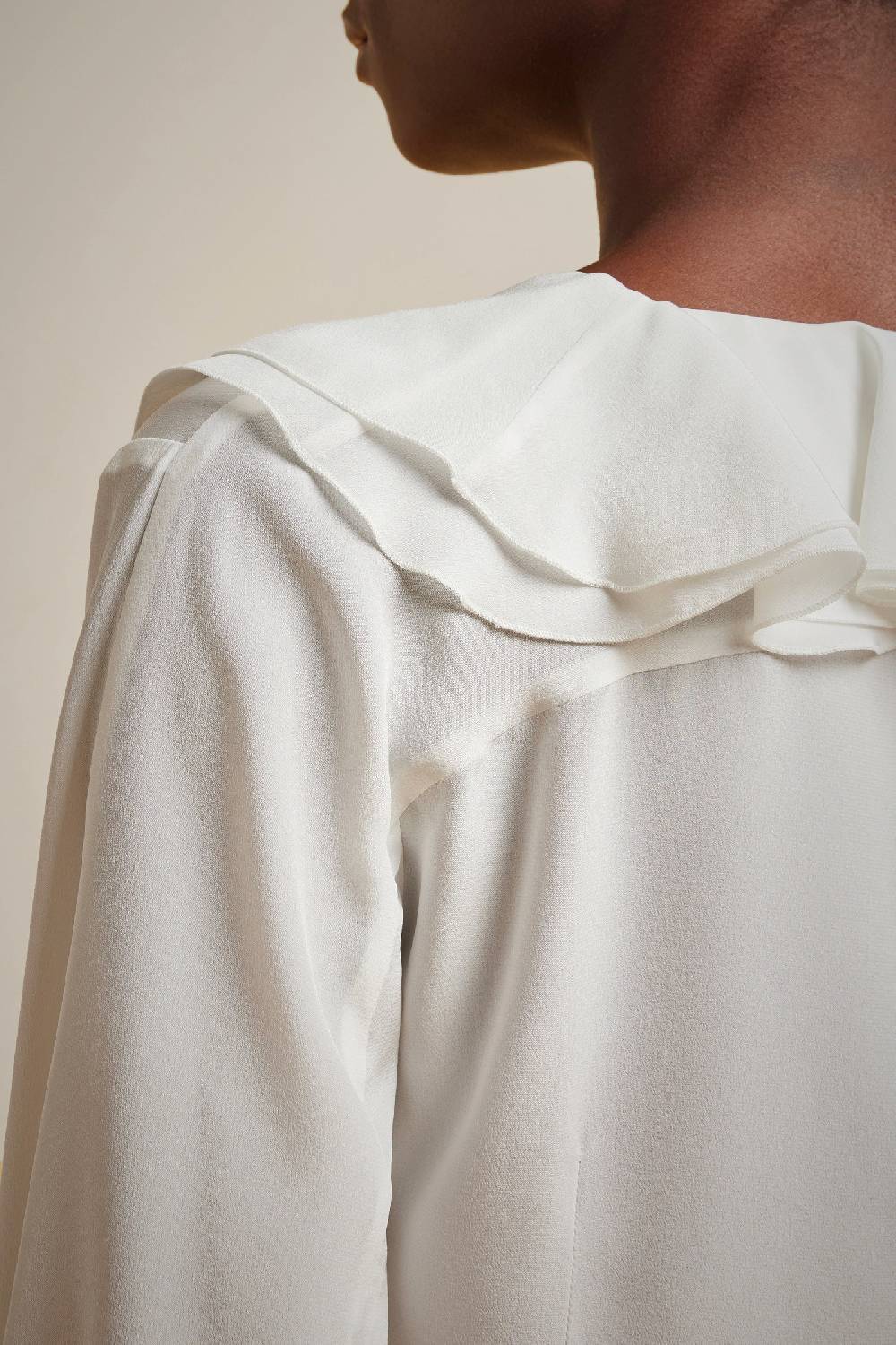 Liviana Conti CAMICIA CON VOLANT S4FF4SS03A08-1.38