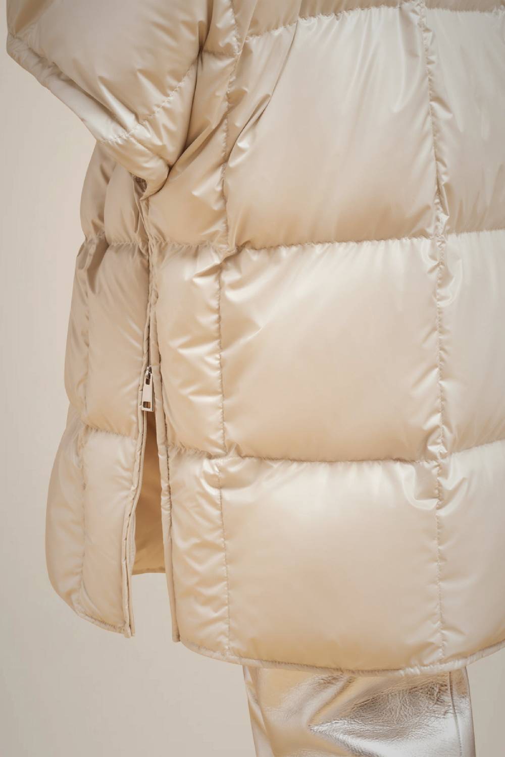 Liviana Conti CAPPA IMBOTTITA W4FF4WW16A10-2.38