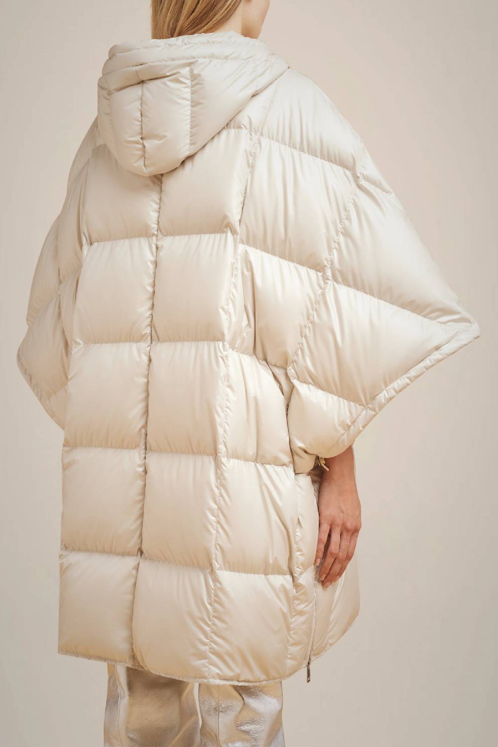 Liviana Conti CAPPA IMBOTTITA W4FF4WW16A10-2.38