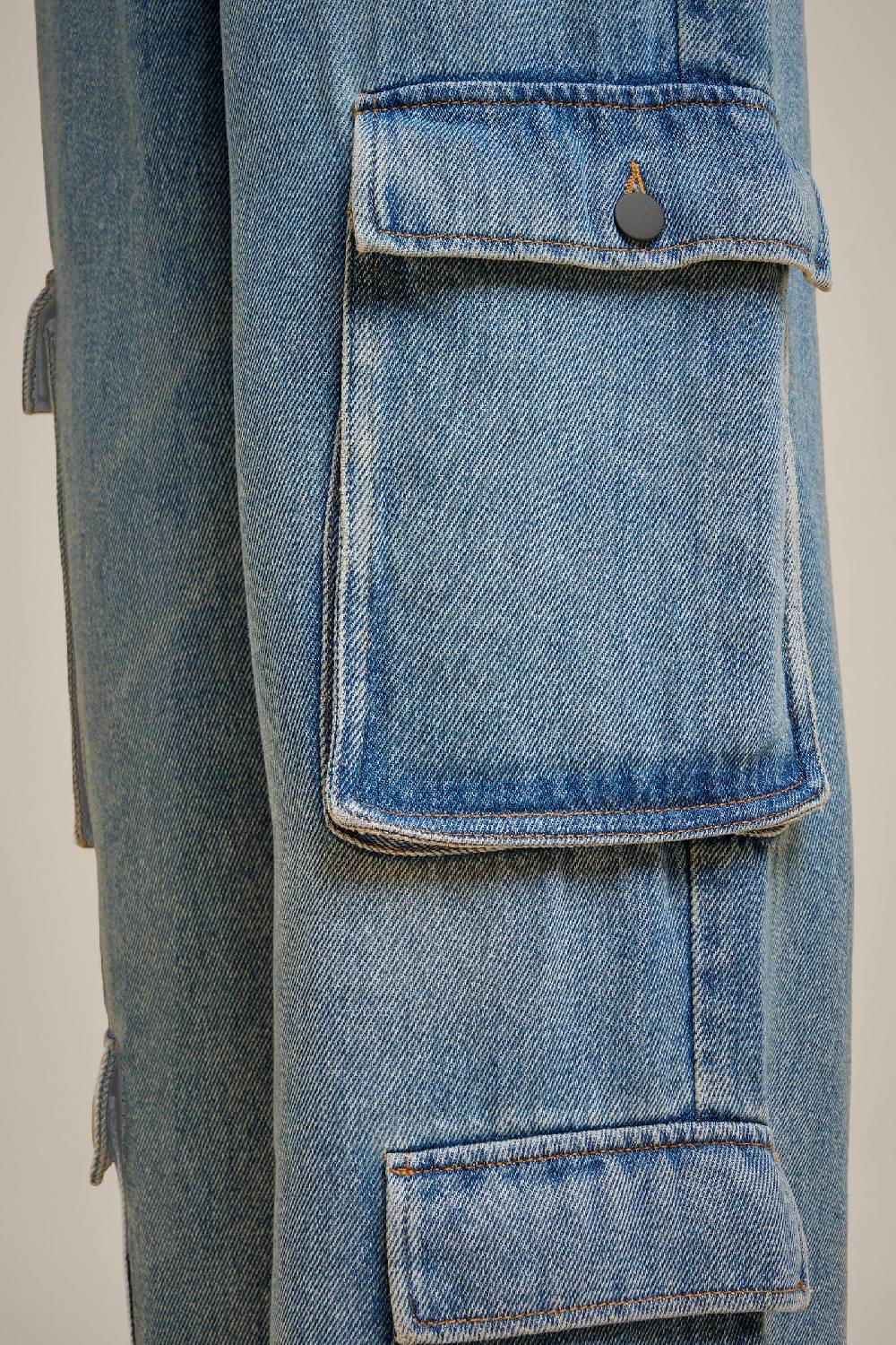 Liviana Conti CARGO JEANS S4LL4SY85JNS38.26