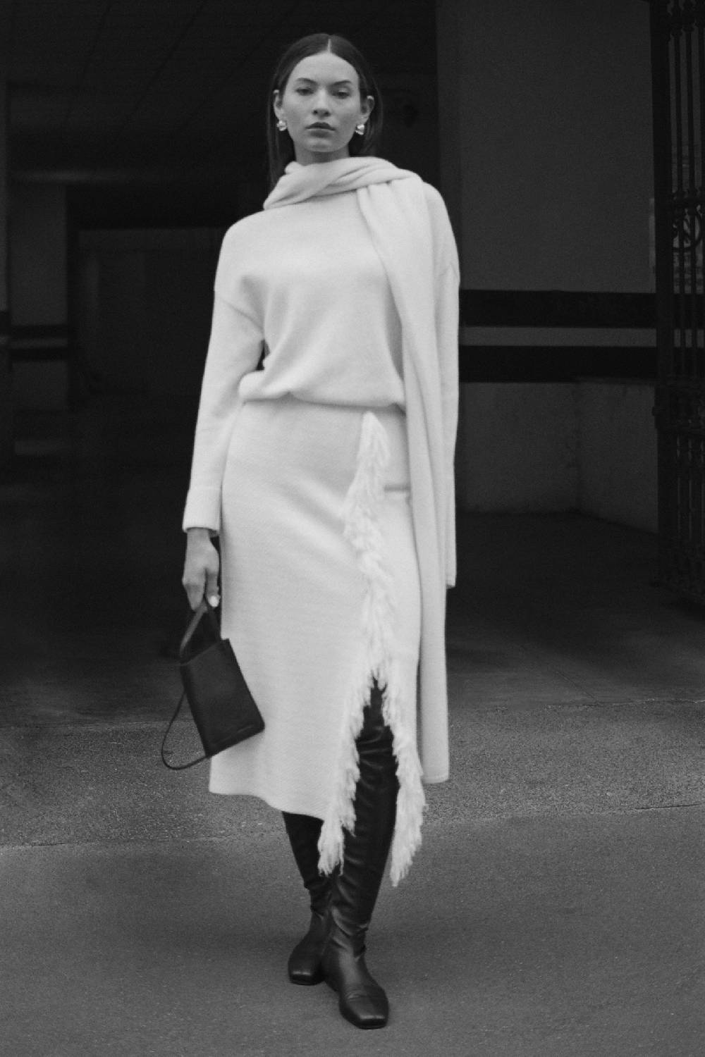 Liviana Conti GONNA CON FRANGE W4FF4WB30A08-1.XS