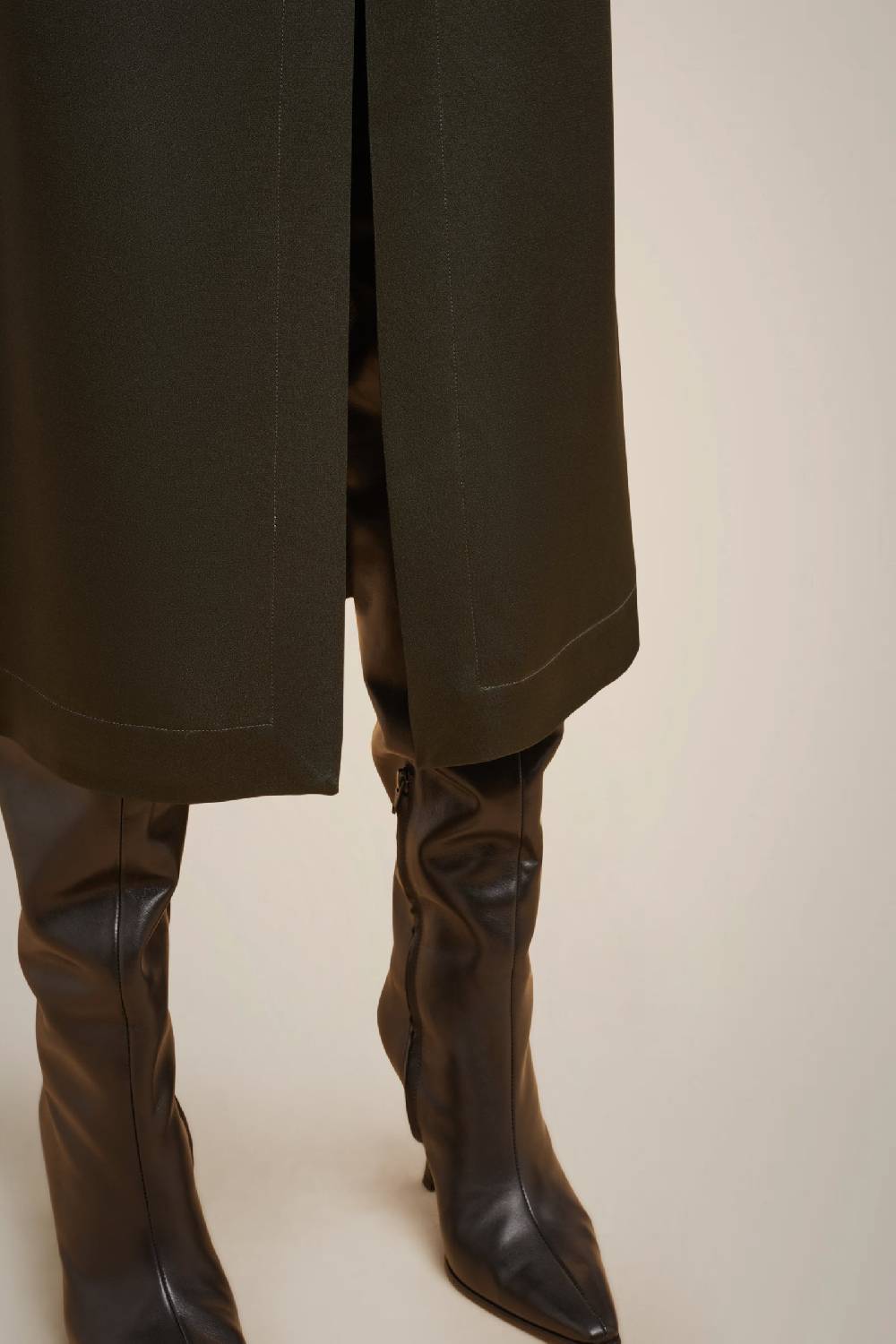 Liviana Conti GONNA SPACCO W4FF4WS60S89-0.38