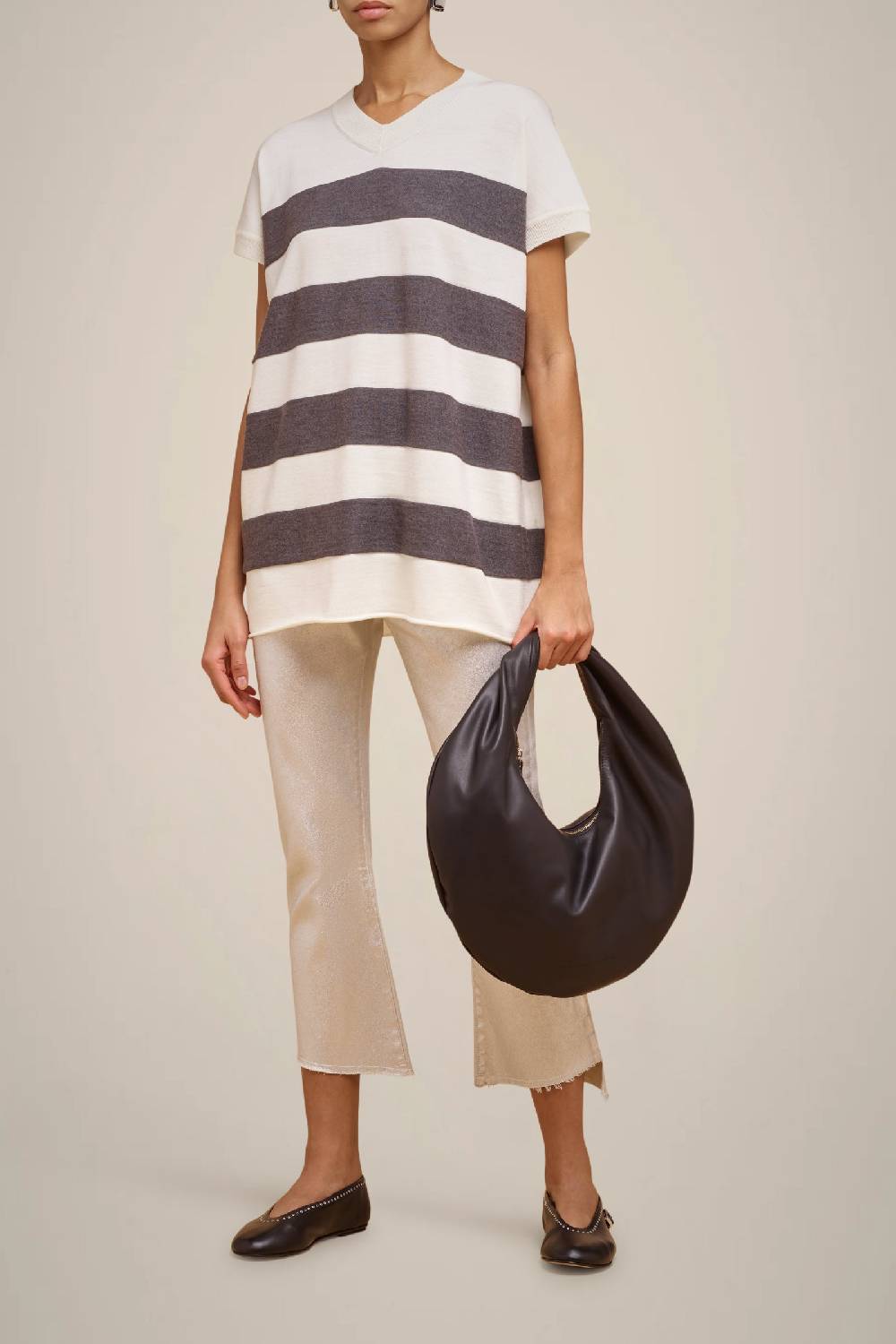 Liviana Conti HOBO PUFFY W4AA4WA12Y69-0.NR